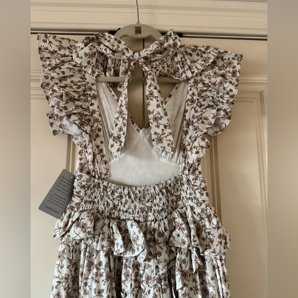 Floral Open-Back Maxi Dress by En Saison - Picture 11 of 15